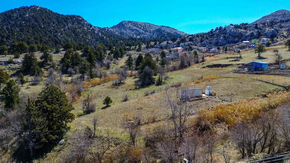 GEYİKBAYIRI FESLİKAN'DA A101 YAKINI 600M² SATILIK ARSA