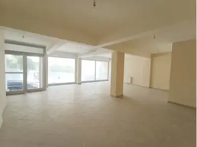SEFAKÖY MERKEZDE 90 M2 KAÇIRILMAYACAK KİRALIK DÜKKAN FIRSATI!