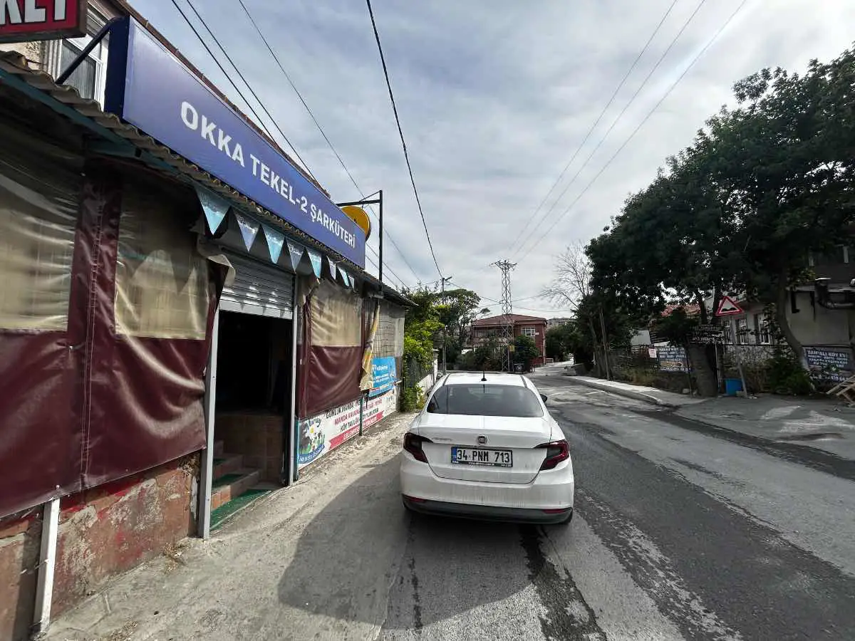BAKLALI MAH DE TOKİYE 100 MT MESAFEDE DEPOLU CADDE ÜZERİ DÜKKAN