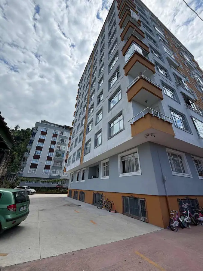 REMAX'DAN İSLAMPAŞA'DA 3+1 DENİZ MANZARALI KİRALIK TEMİZ DAİRE