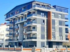 GENİŞ VE FERAH ÖNÜ PARK MANZARALI 3+1 KÖŞE DAİRE