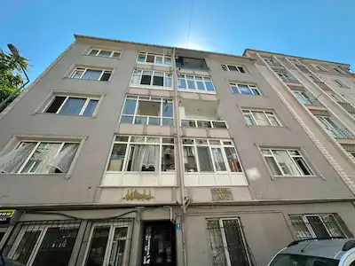 ÇORLU KEMALETTİN'DE ARA KAT SATILIK 2+1 DAİRE