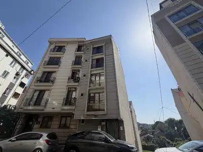 ŞİŞLİ HALİDEEDİP ADIVARDA SATILIK 2+2 DAİRE