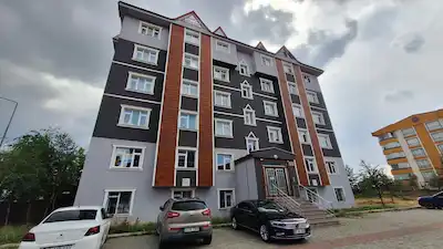 REMAX İLKE'DEN KAYAKYOLU'NDA 3+1 KİRALIK DAİRE