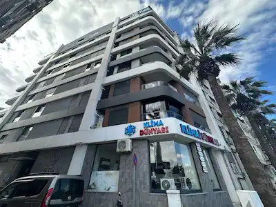 KARŞIYAKA ÇARŞIYA YAKINI GENÇ BINADA SATILIK DAIRE