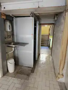 KADİKÖY ALTIYOL, DA BOĞA'YA YAKIN PRESTİJLİ İŞ HANINDA SATLIK OFİS