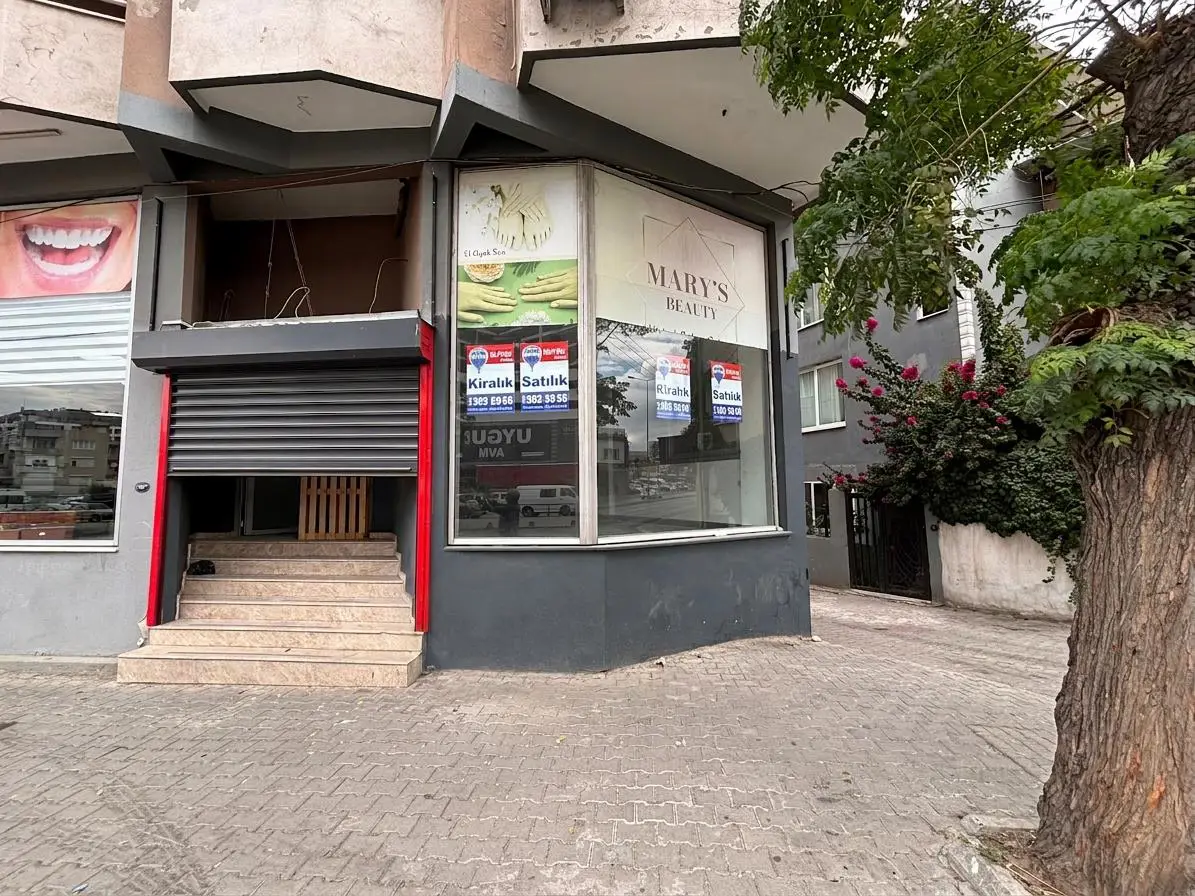 KAMİL TUNCA CADDESİ ÜZERİ KÖŞE SATILIK DÜKKAN