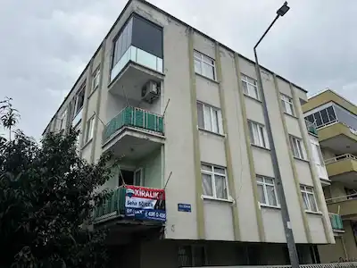 RE/MAX MODERN SEHA SÖYLER'DEN MÜTHİŞ KONUMDA 3+1 KİRALIK DAİRE