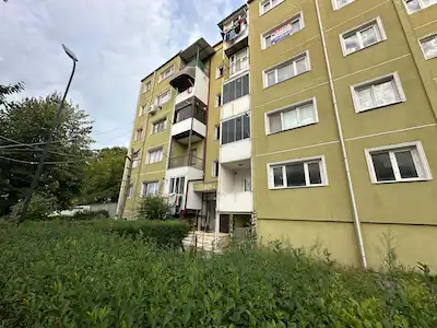 SATILIK FERİZLİ GÖÇMEN BLOKLARI BAKIMLI SORUNSUZ 2+1 DAİRE