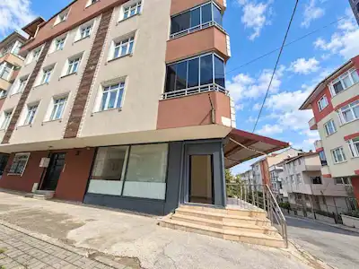 PENDİK’TE BATI-GÜNEY CEPHELİ, TAPULU & KREDİYE UYGUN SATILIK DÜKKAN/MAĞAZA