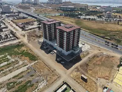 REMAX YENİ GAYRİMENKUL’DEN SATILIK 2+0 DAİRE