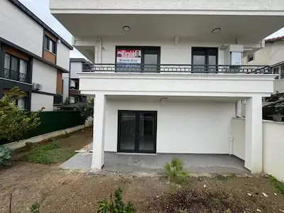 RE/MAX ŞEHİR 2 YALOVA MERKEZ KAZIM KARABEKİR MEVKİİ KİRALIK 2+1