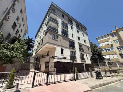 ÜSKÜDAR VE KADIKÖY'E SADECE 3 KM