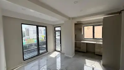 DUDULLU MERKEZDE YATIRIMLIK KULLANIŞLI FIRSAT DAİRE