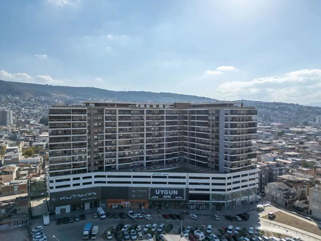 BORNOVA NEST ÇAMDİBİ SATILIK 3+1 BÜYÜK TİP KAPALI MUTFAKLI DAİRE