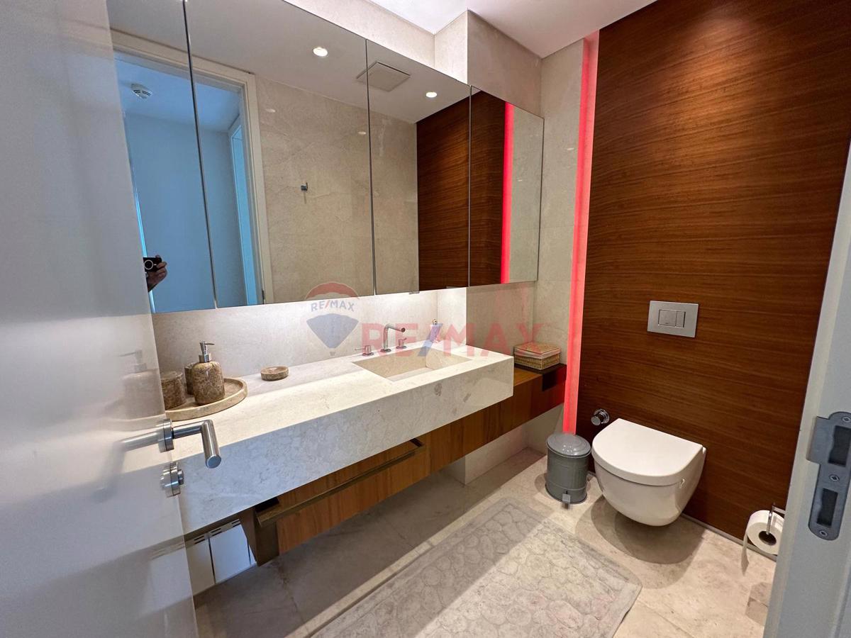 Torun Center 24. kat satılık 2 + 1 Lüks Residans Boş Daire