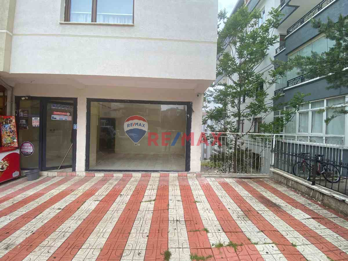 ÇANKAYA KIRKKONAKLAR MAH. 45 M2 SATILIK DÜKKAN
