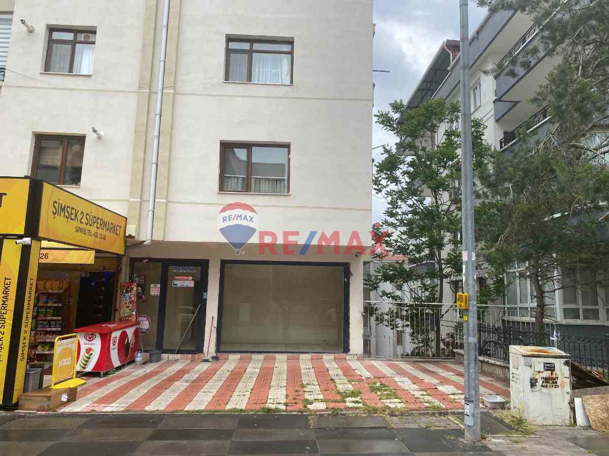 ÇANKAYA KIRKKONAKLAR MAH. 45 M2 SATILIK DÜKKAN