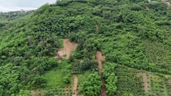 DOĞANÇAY 'DA YOLU AÇILMIŞ 830 M2 ARAZI