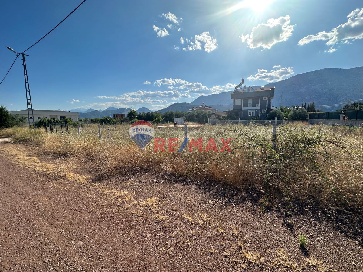 DÖŞEMEALTI YENİKÖY KIRKGÖZ’DE SATILIK VİLLA ARSASI