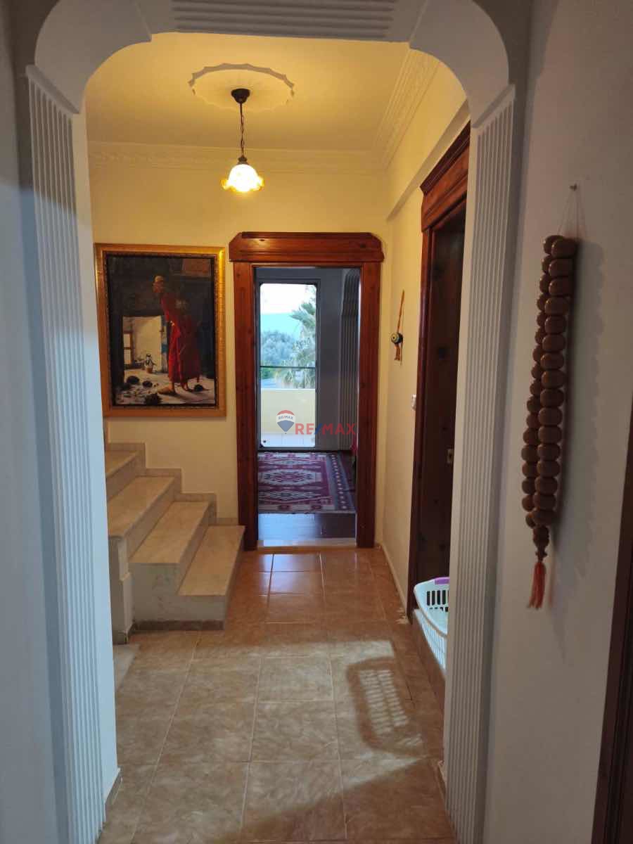 MİLAS AĞALIHÖYÜK'TE 3 KATLI HAVUZLU BAHÇELİ 3780M2 ÇİFTLİK EVİ