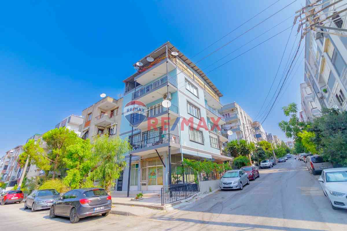 BUCA MERKEZİ KONUM' DA  GENİŞ VE AYDINLIK 3+1 KİRALIK DAİRE