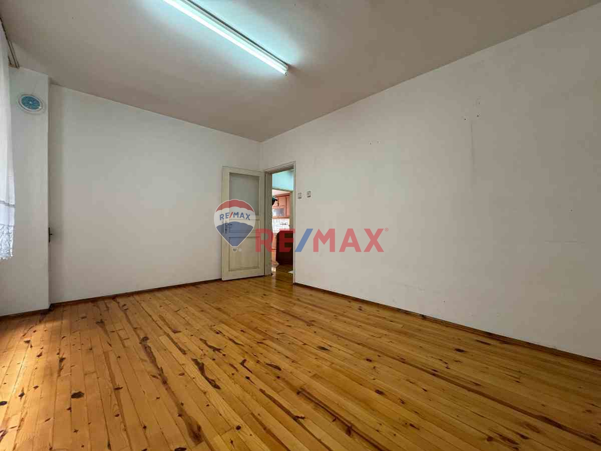 İLKADIM REŞADİYE MAHALLESİ SATILIK DAİRE