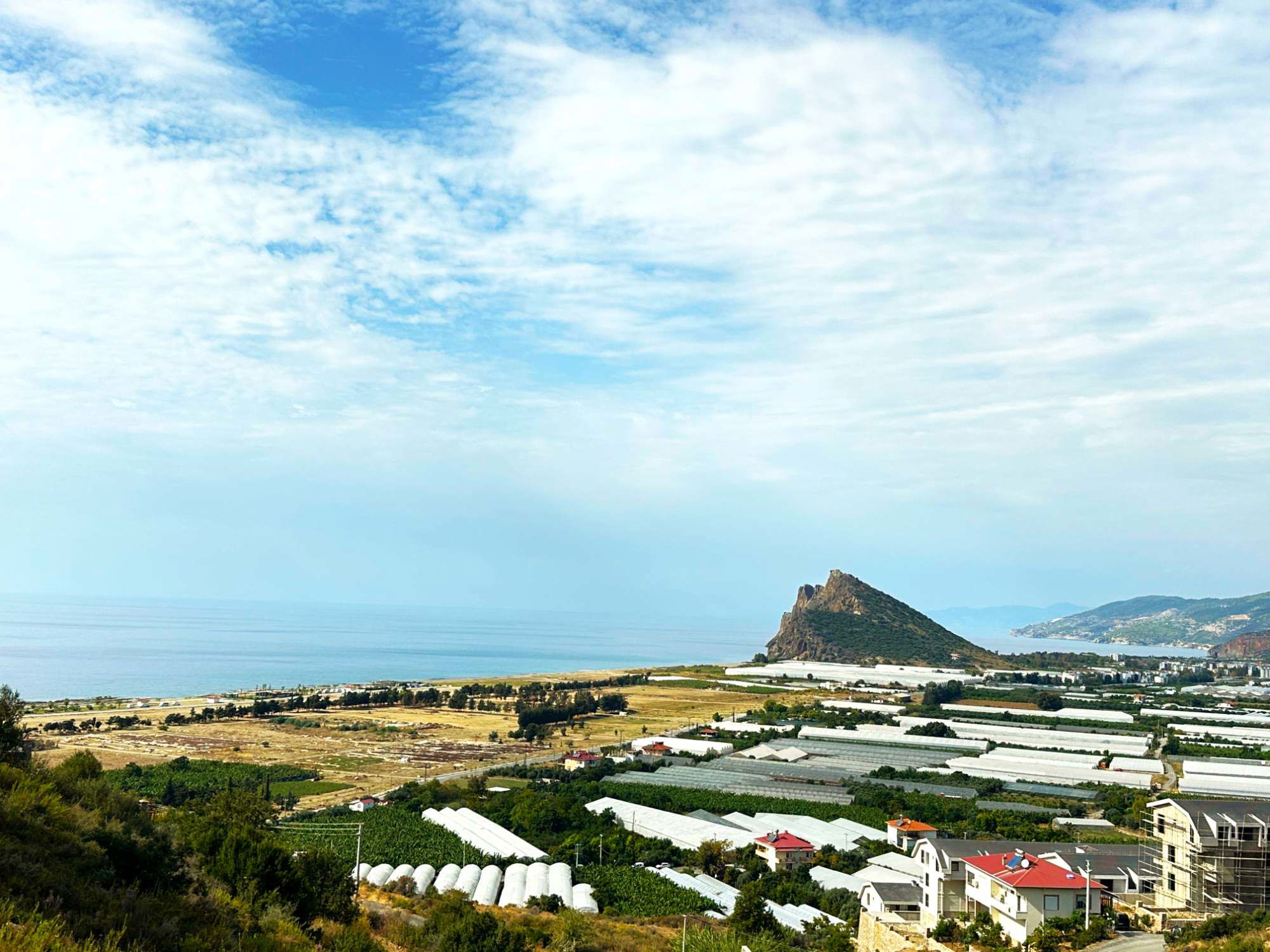 ORCHARD SITESI DENIZI VE ŞEHIRI BLUŞTURAN MANZARASIYLA 4+1 DUBLEKS