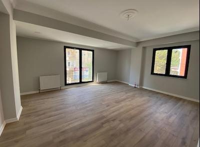 KARTAL | MERKEZI KONUMDA | GENIŞ M2'Lİ | KIRALIK 2+1 YENİ DAİRE