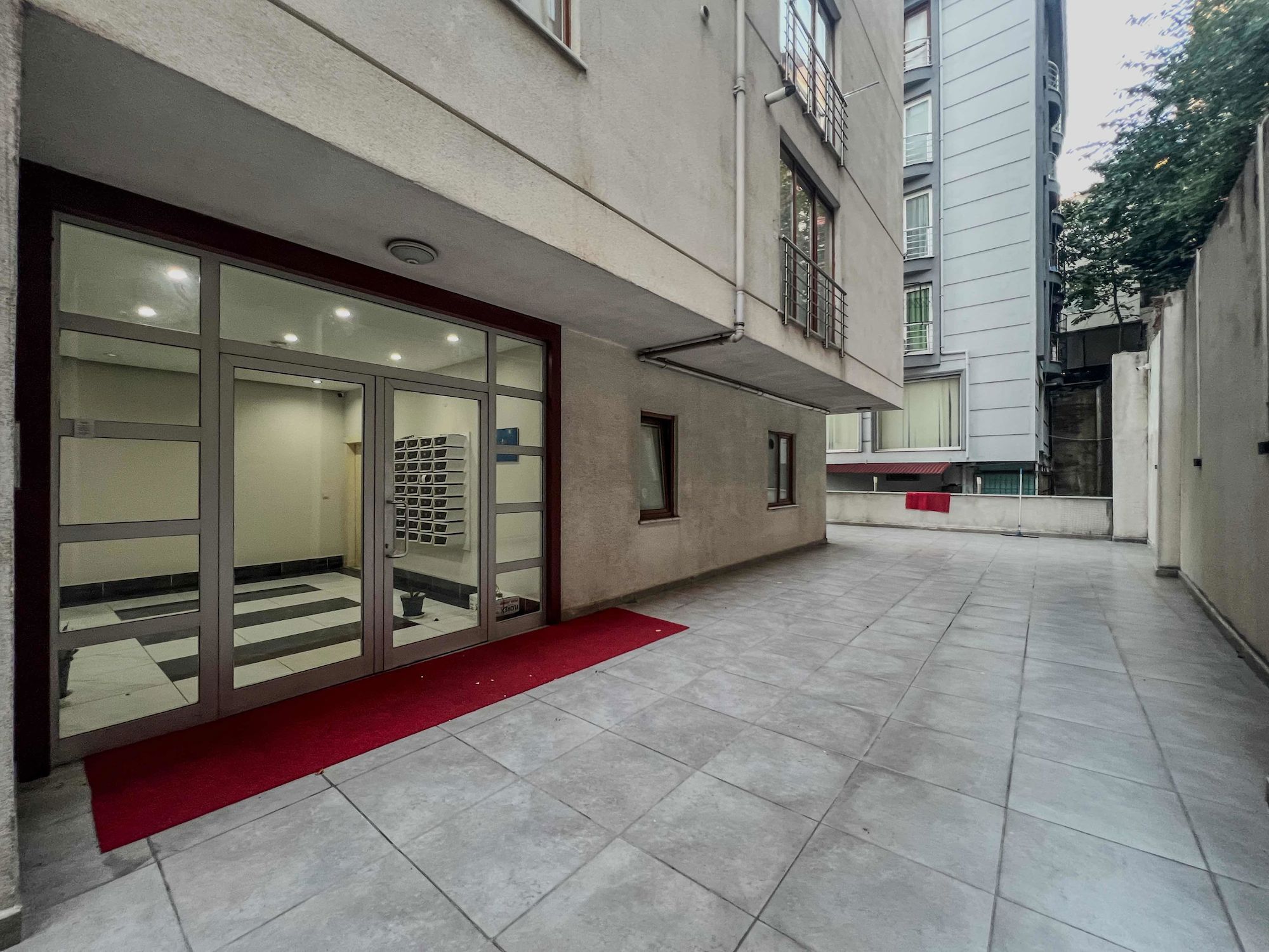 ÜMRANİYE ARMAĞANEVLER STÜDYO 2010 ÖN CEPHE BALKONLU KİRALIK 2+1