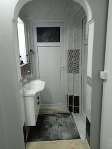 MANISA TURGUTLU ERGENEKON MAH. 2+1 SATILIK DAIRE