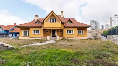 ÇANKAYA ALACAATLI MAH SATILIK VİLLA NATAMAM BOŞ YEŞİL BARIŞ SİTESİ