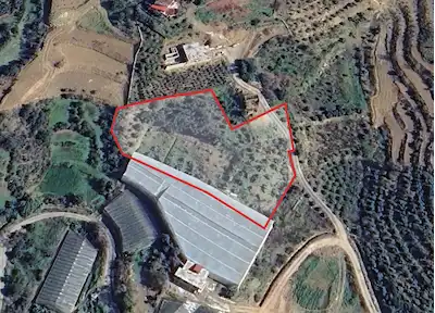 KORUBAŞI’NDA KONUMUYLA ÖNE ÇIKAN SATILIK TARLA