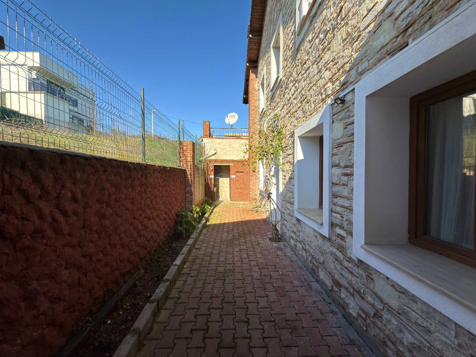 Property image 18