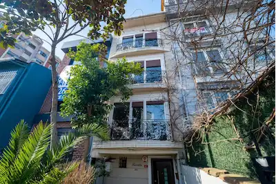 KOŞUYOLU'NDA SATILIK MÜSTAKİL VİLLA