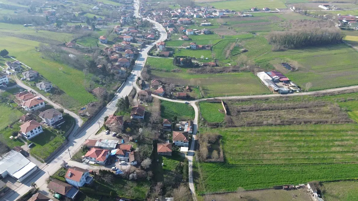 SAKARYANIN İNCİSİ KURUÇEŞMEDE ÇOK ÖZEL 3277M² ARSA
