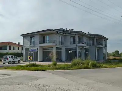 REMAX HÜR'DEN ERENLER SARICALAR MAHALLESİNDE KİRALIK GENİŞ DÜKKAN