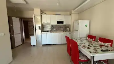 REMAX KEYDEN KİRALIK EŞYALI 1+1 DAİRE