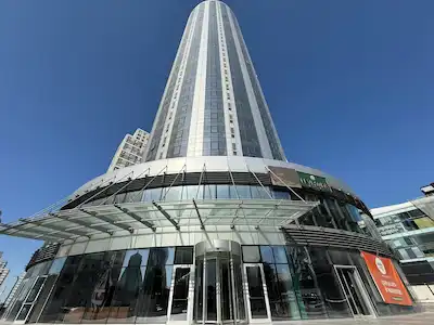 KRİSTAL KULE'DE 32. KAT | DENİZ & GÖL MANZARALI | 107 M² PRESTİJLİ OFİS