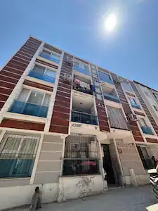 TURGUTLU YILDIRIM MAHALLESİNDE GENİŞ FERAH 2+1