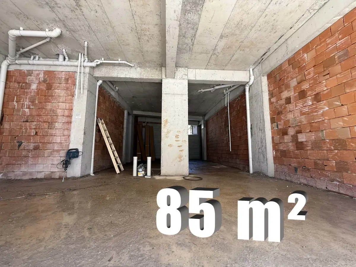 BUCA DOKUZÇEŞMELER KAMPÜSÜNÜN HEMEN YANINDA 85 M² KİRALIK DÜKKAN