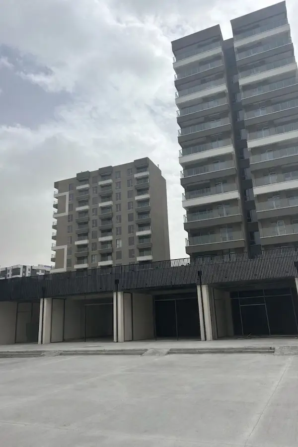 GÖKSU DIAMOND SITESI'NDE SIFIR 1+1 BALKONLU | YERDEN ISITMALI