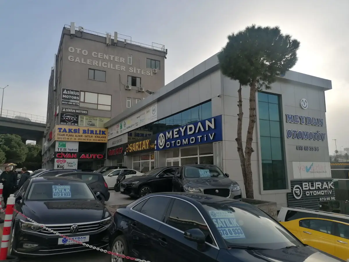 OTO CENTER GALERİCİLER SİTESİNDE SATILIK EŞYALI OFİS