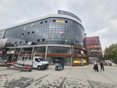 REMAX DIA'DAN ALGÜN STATÜ DE 53 M2 SATILIK OFİS/BÜRO