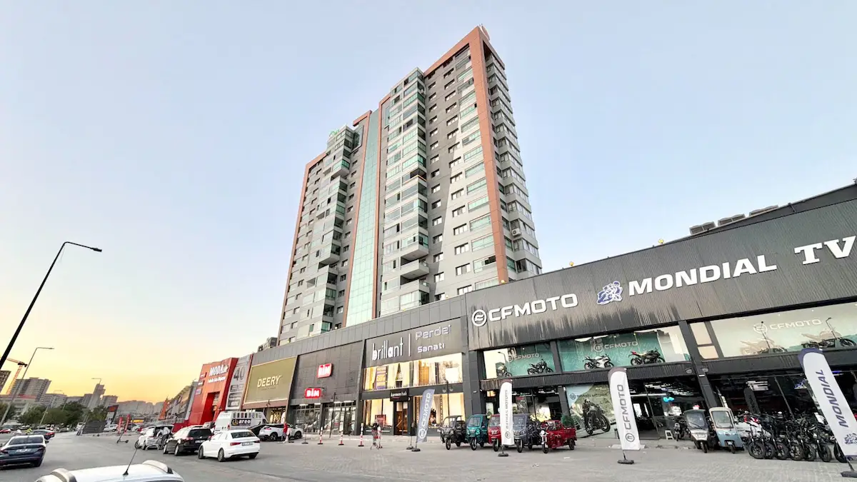 AP ISTWAY - İSTANBUL YOLU ÜZERİ KÖK TAPULU SOSYAL DONATILI 1+1
