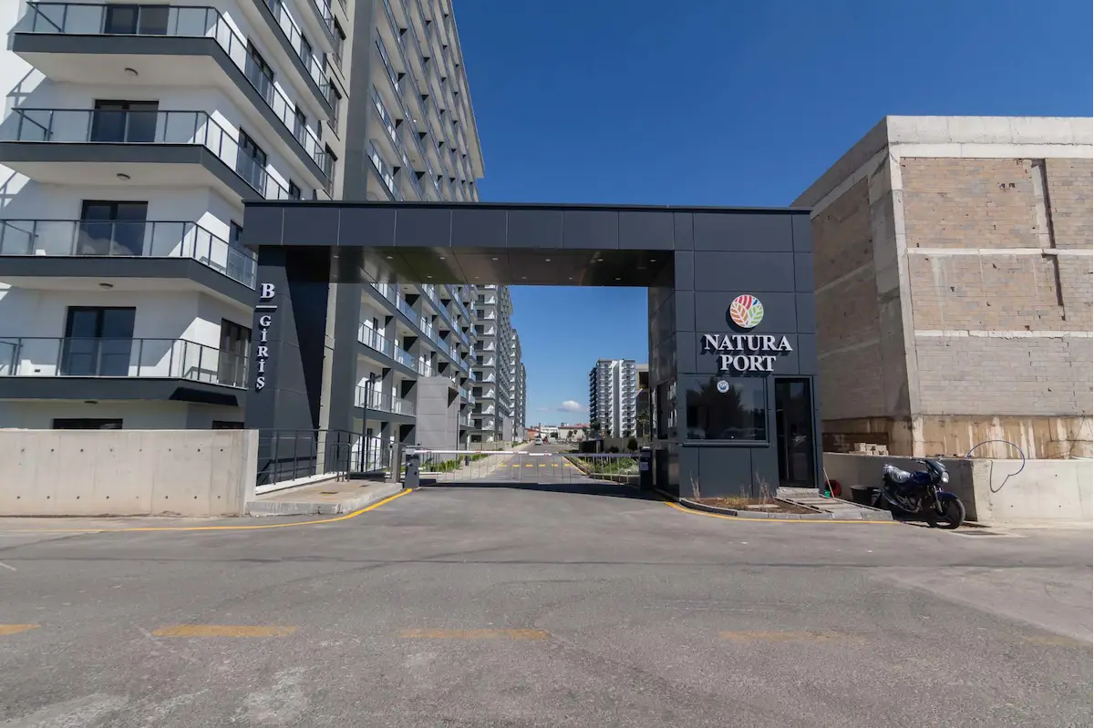 NATURA PORT'TA ARA KAT KİRALIK DAİRE 1+1