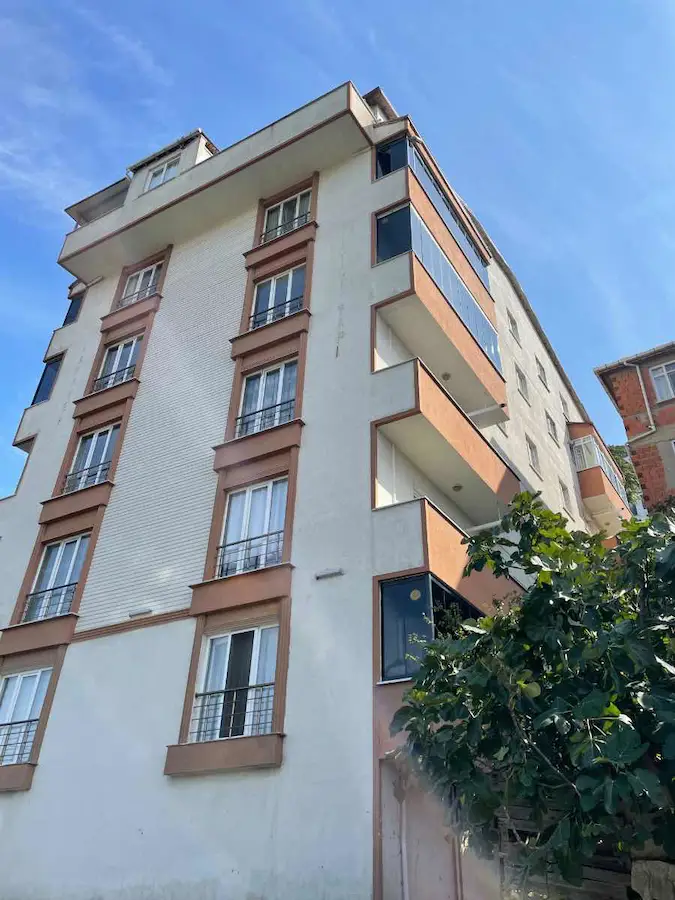 KOCAELİ GEBZE KÖŞKLÜÇEŞME MAH.SATILIK 2+1 ARAKAT DAİRE