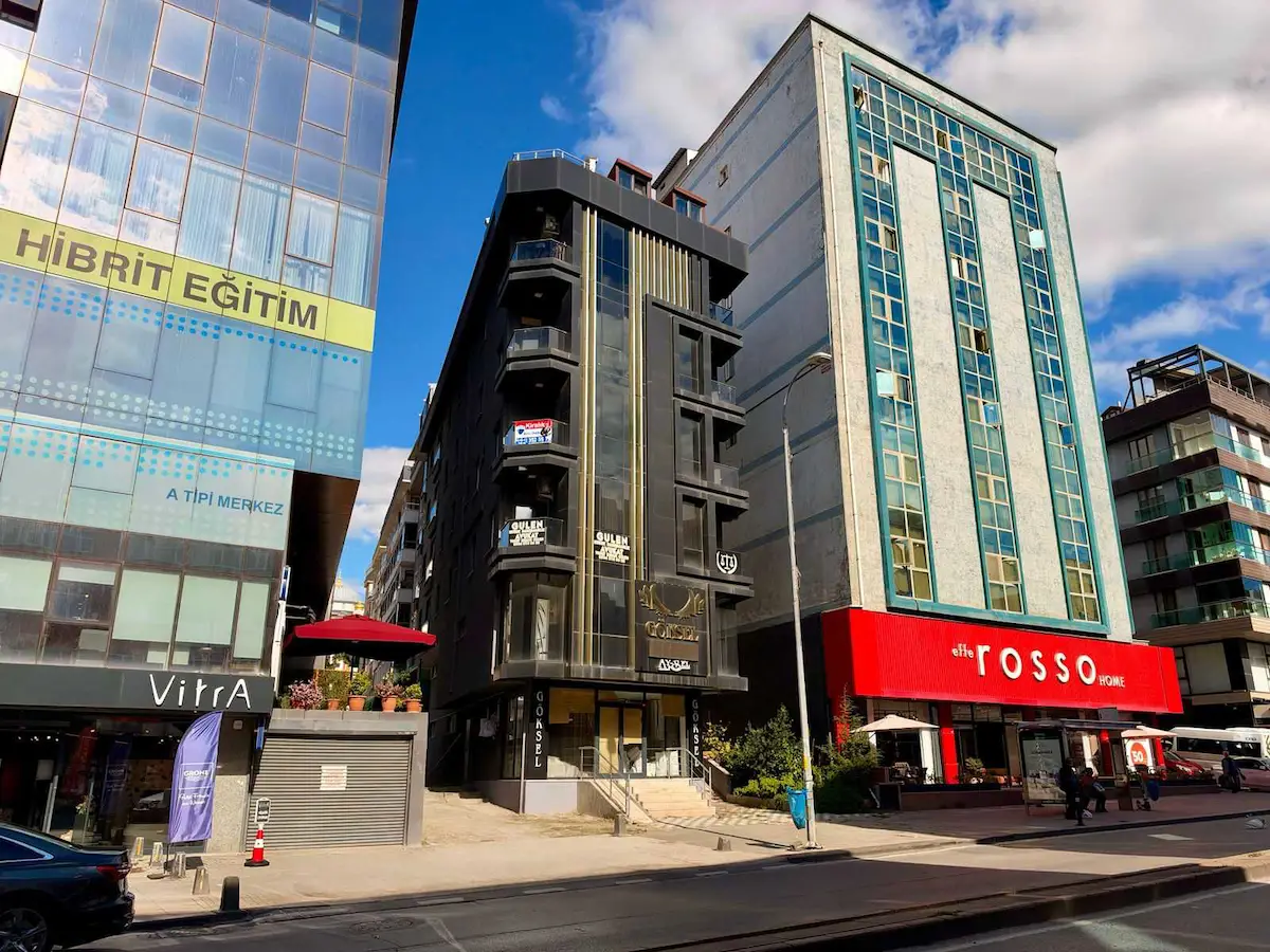 MALTEPE BAĞDAT CAD. ÜZERI TABELA DEĞERLI 120 M² KIRALIK OFIS