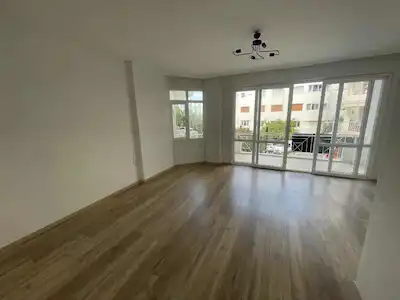 KUŞADASI MARİNA'DA 2+1 KİRALIK DAİRE | BALKONLU, BOŞ, EŞYASIZ