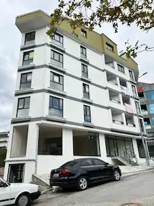 ÇAYIROVA ŞEKERPINAR MERKEZDE SATILIK SIFIR 2+1 ASANSÖRLÜ DAİRE